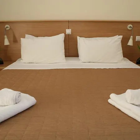 Kalives Kalyves Polygyrou