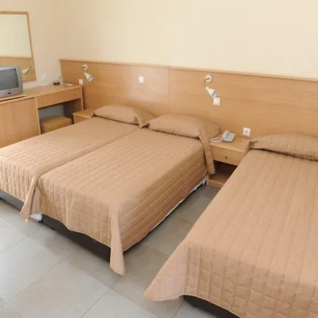 Kalives 3* Kalyves Polygyrou