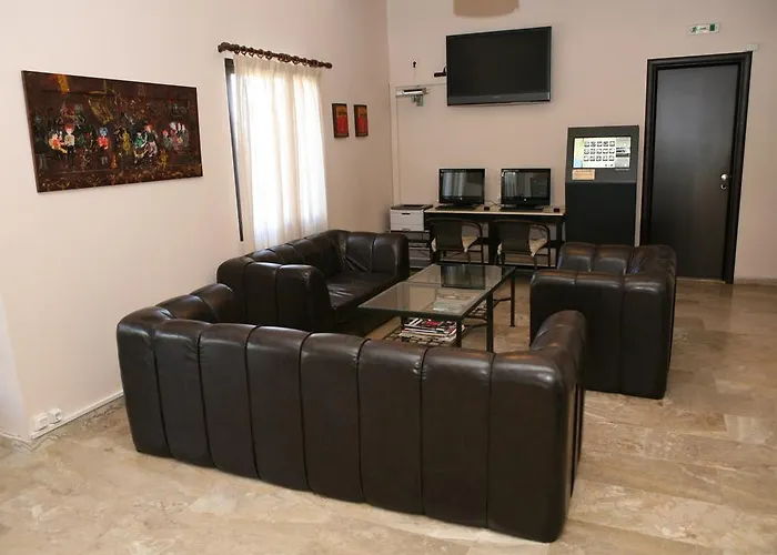 Kalives 3*