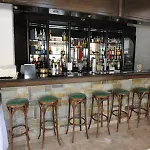 Kalives Hotell