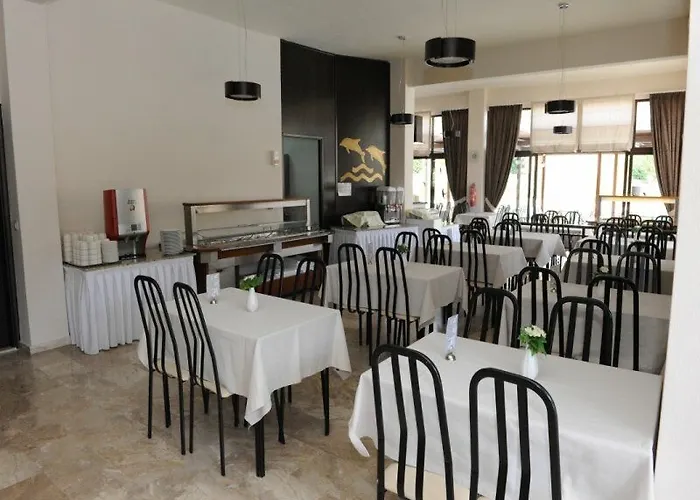 Kalives 3* Kalyves Polygyrou