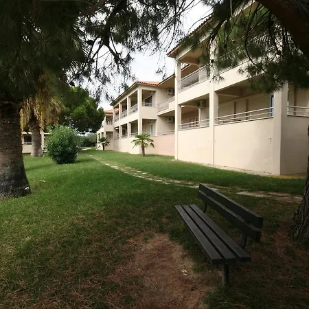 Kalives 3* Kalyves Polygyrou