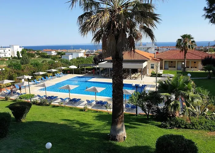 Kalives Отель 3*