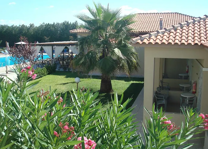 Kalives Kalyves Polygyrou